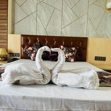 Hotel Broadway Boutique Mall Road Darjeeling - A Luxury Collection - Best Seller Zewnętrze zdjęcie