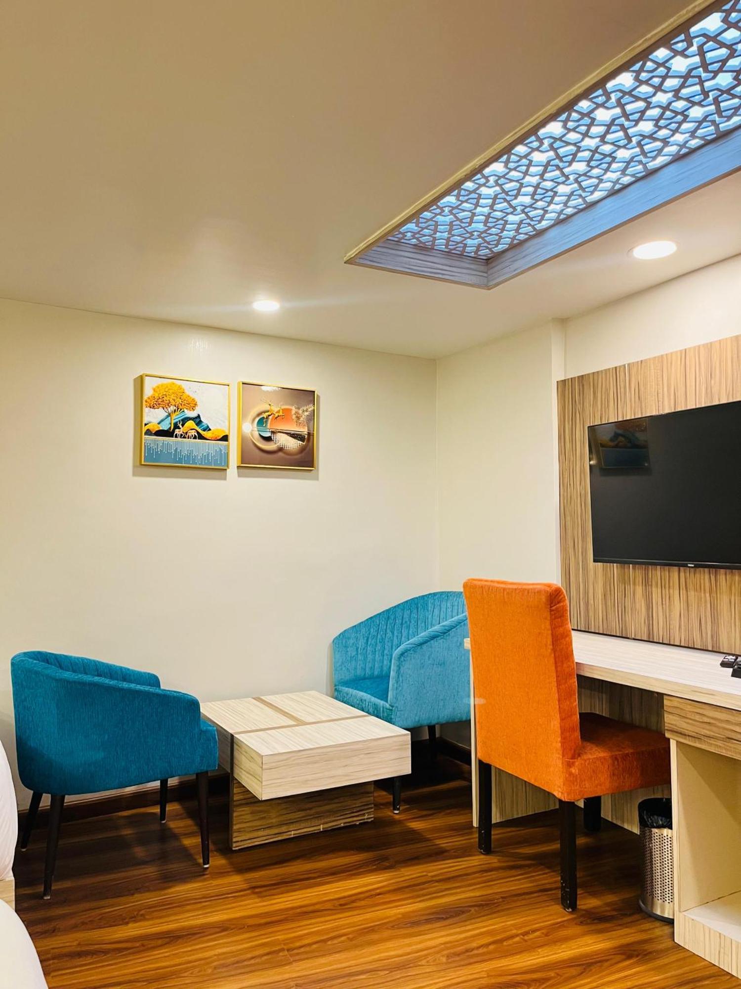 Hotel Broadway Boutique Mall Road Darjeeling - A Luxury Collection - Best Seller Zewnętrze zdjęcie