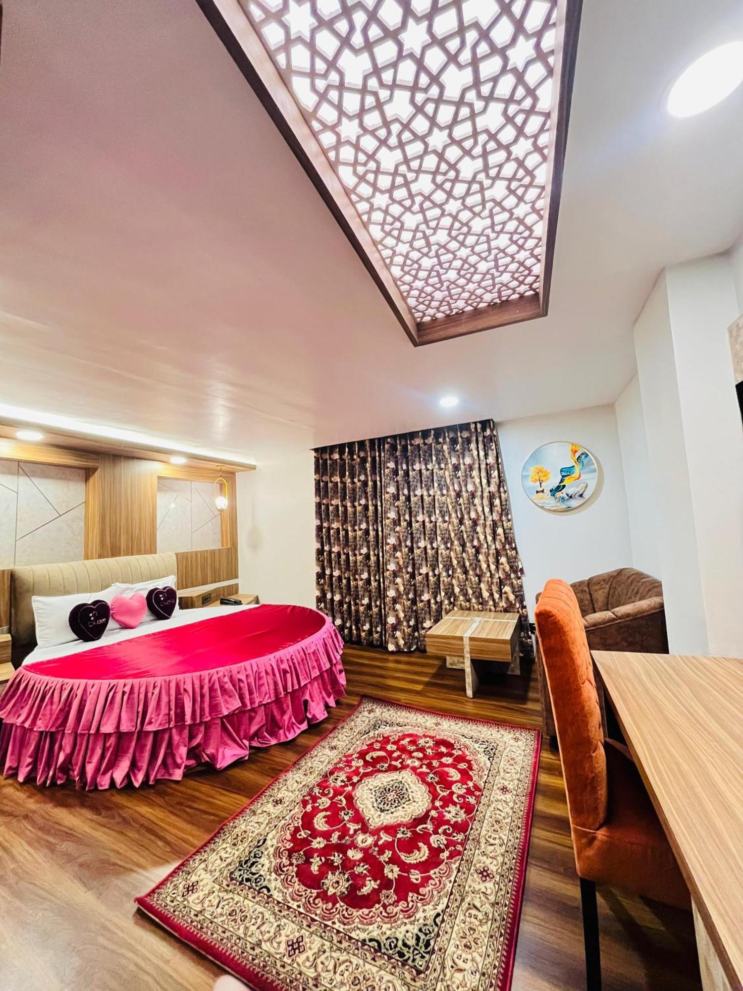 Hotel Broadway Boutique Mall Road Darjeeling - A Luxury Collection - Best Seller Zewnętrze zdjęcie